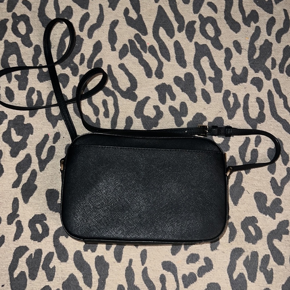 Black Michael Kors crossbody - Picture 2 of 2